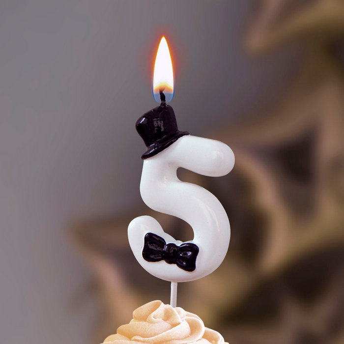 свеча тортовая на шпажке  "Джентельмен" 5