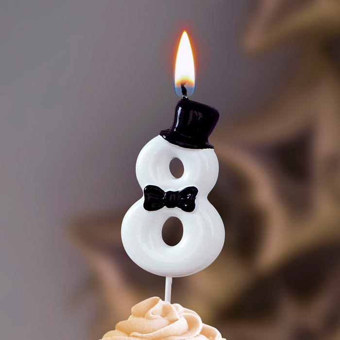 свеча тортовая на шпажке  "Джентельмен" 8