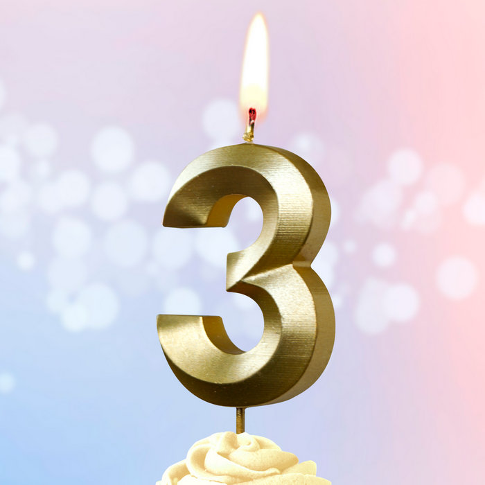 свеча тортовая на шпажке 3 "Золотые витые"