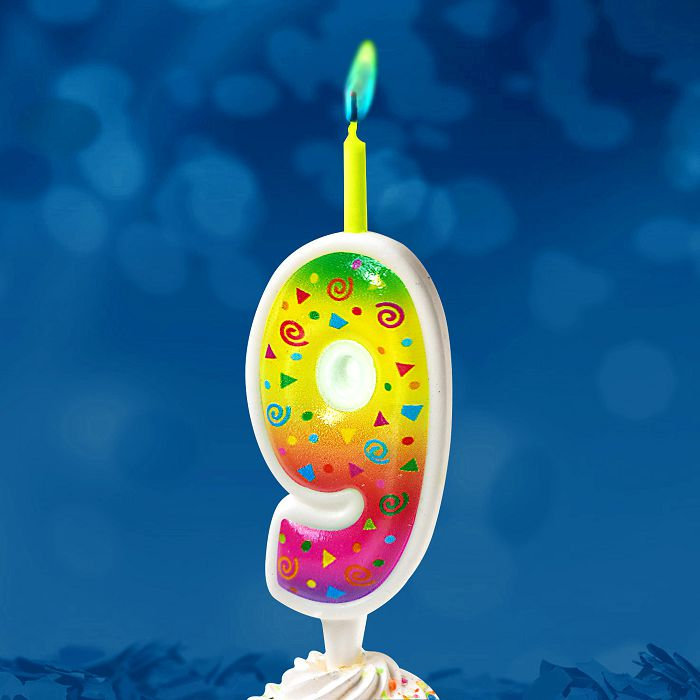 свеча торт. с цветным пламенем 9