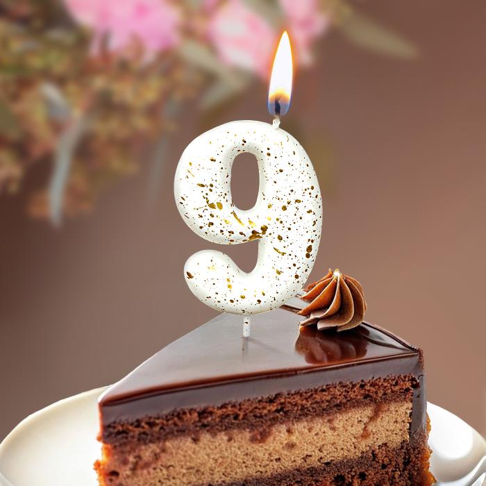 свечи цифры "белые брызги" 9