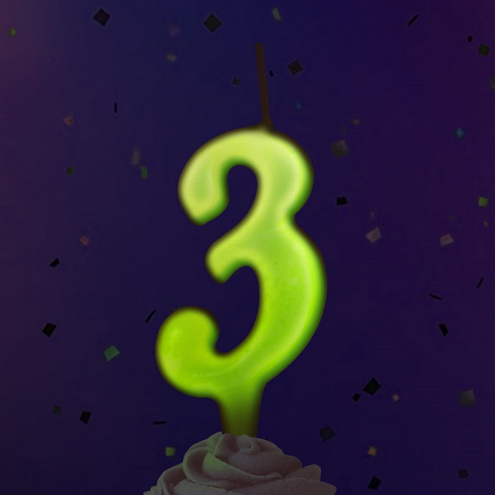 свеча тортовая люминесцентная 3