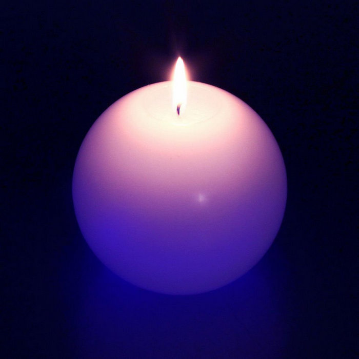 свеча мигающая Хамелеон Шар 100