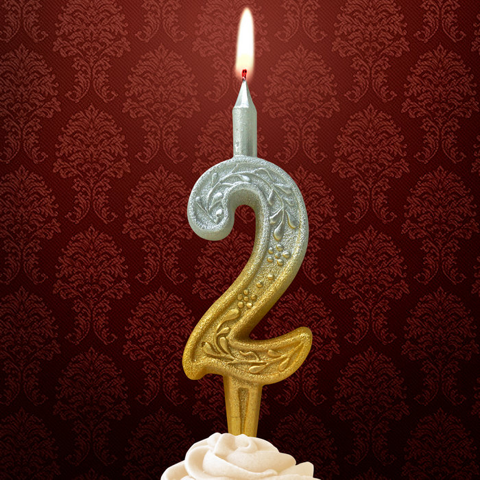 свеча тортовая 2 узорная "серебро-золото"