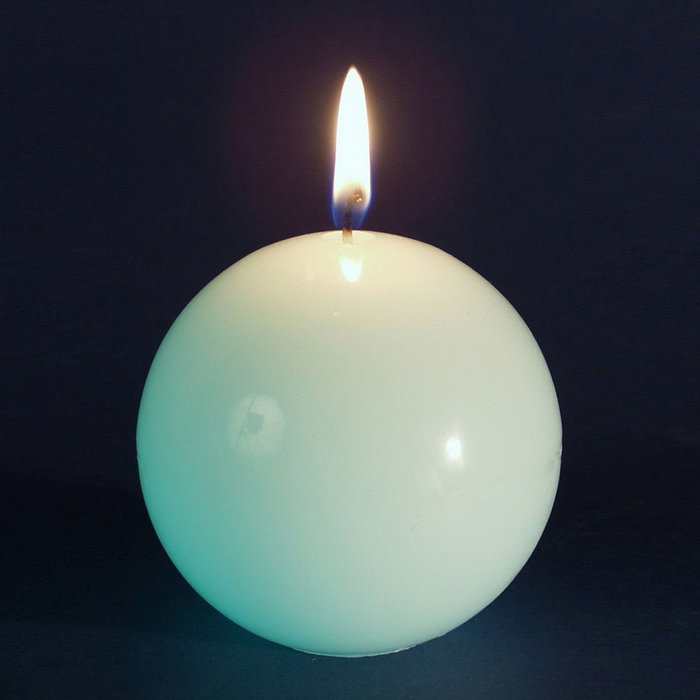 свеча  мигающая Хамелеон шар 75