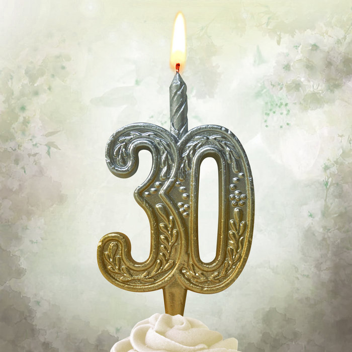 свеча тортовая узорная юбилейная 30 "золото-серебро"