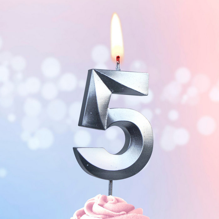 свеча тортовая на шпажке 5 "Витые серебро"