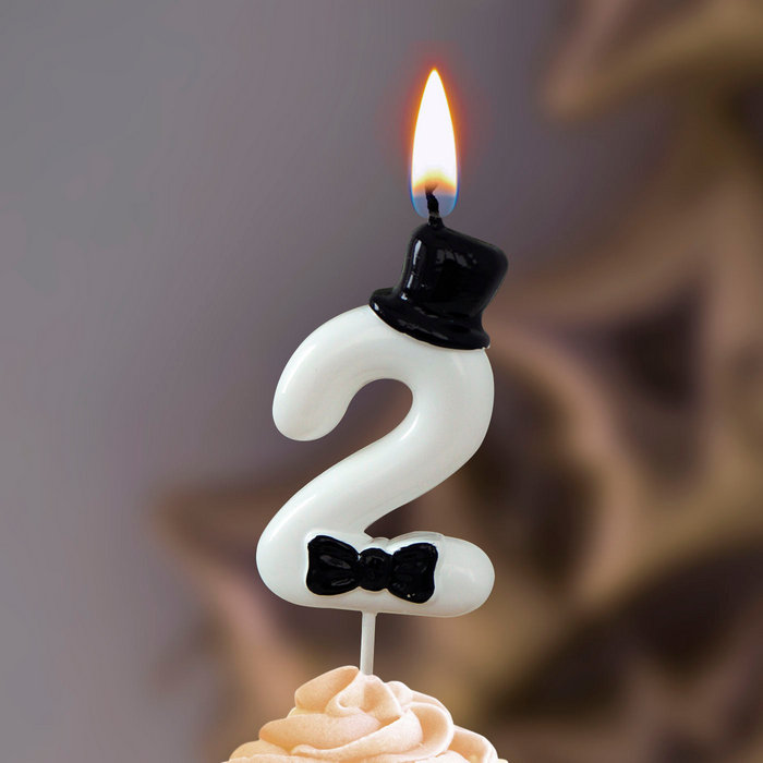 свеча тортовая на шпажке  "Джентельмен" 2