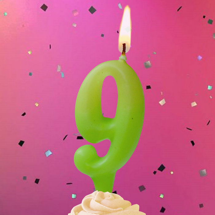 свеча тортовая люминесцентная 9