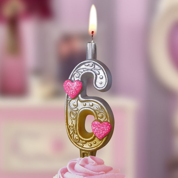свеча тортовые цифры с сердечками 6